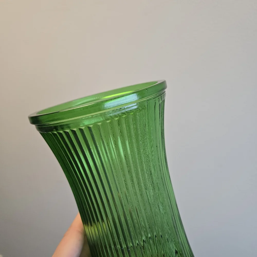Hoosier Green Ribbed Vintage Glass Vase